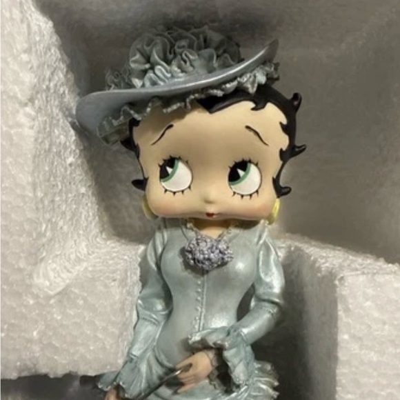 1998 Betty Boop Victorian Series Musical Figurine Vintage 1998 Limited Edition - Picture 9 of 12